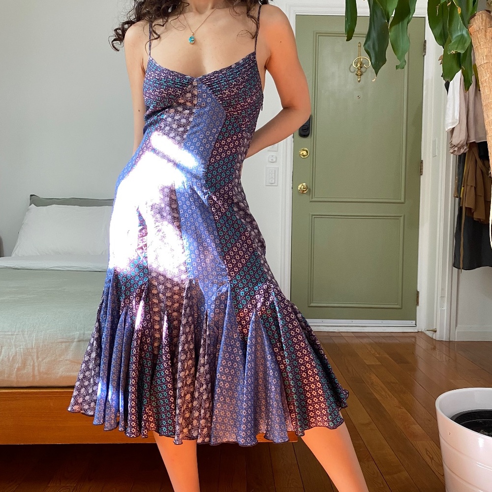 100% silk quilted slip dress with ruffles (XS)